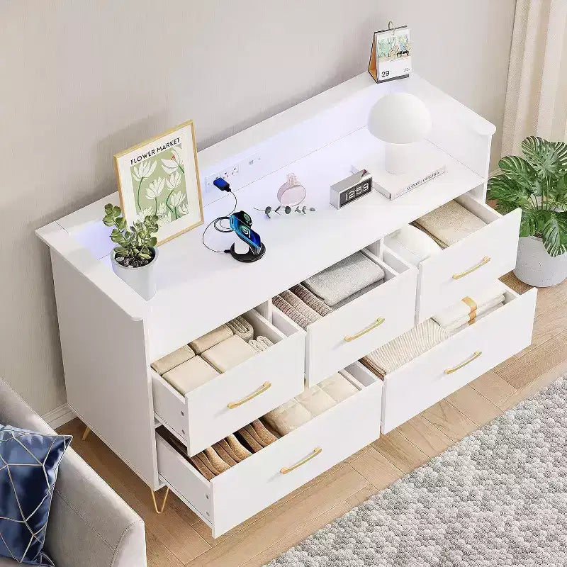 47 Inch Wide Dresser for Bedroom with 5 Spacious Drawers and LED Lights, Chest of Drawers with Built-in Charging Station, Freestanding Cabinet