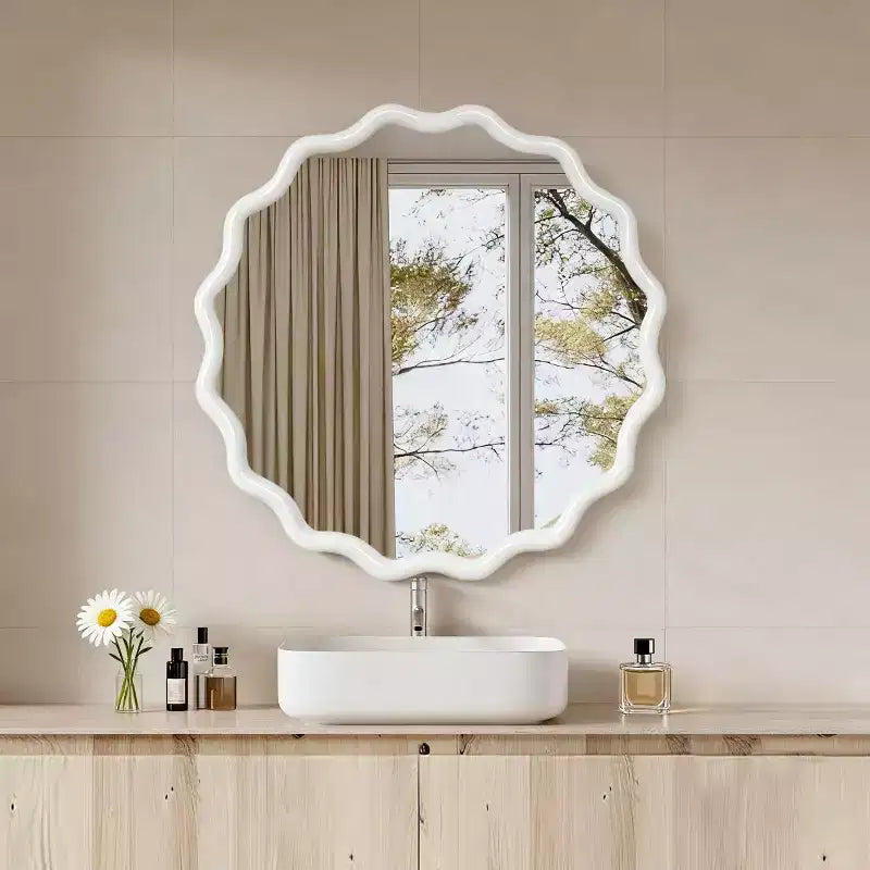 Specchio da Parete Rotondo Decorativo con Design Ondulato, Specchio Moderno d'Accento per Camera da Letto, Bagno, Soggiorno, Ingresso